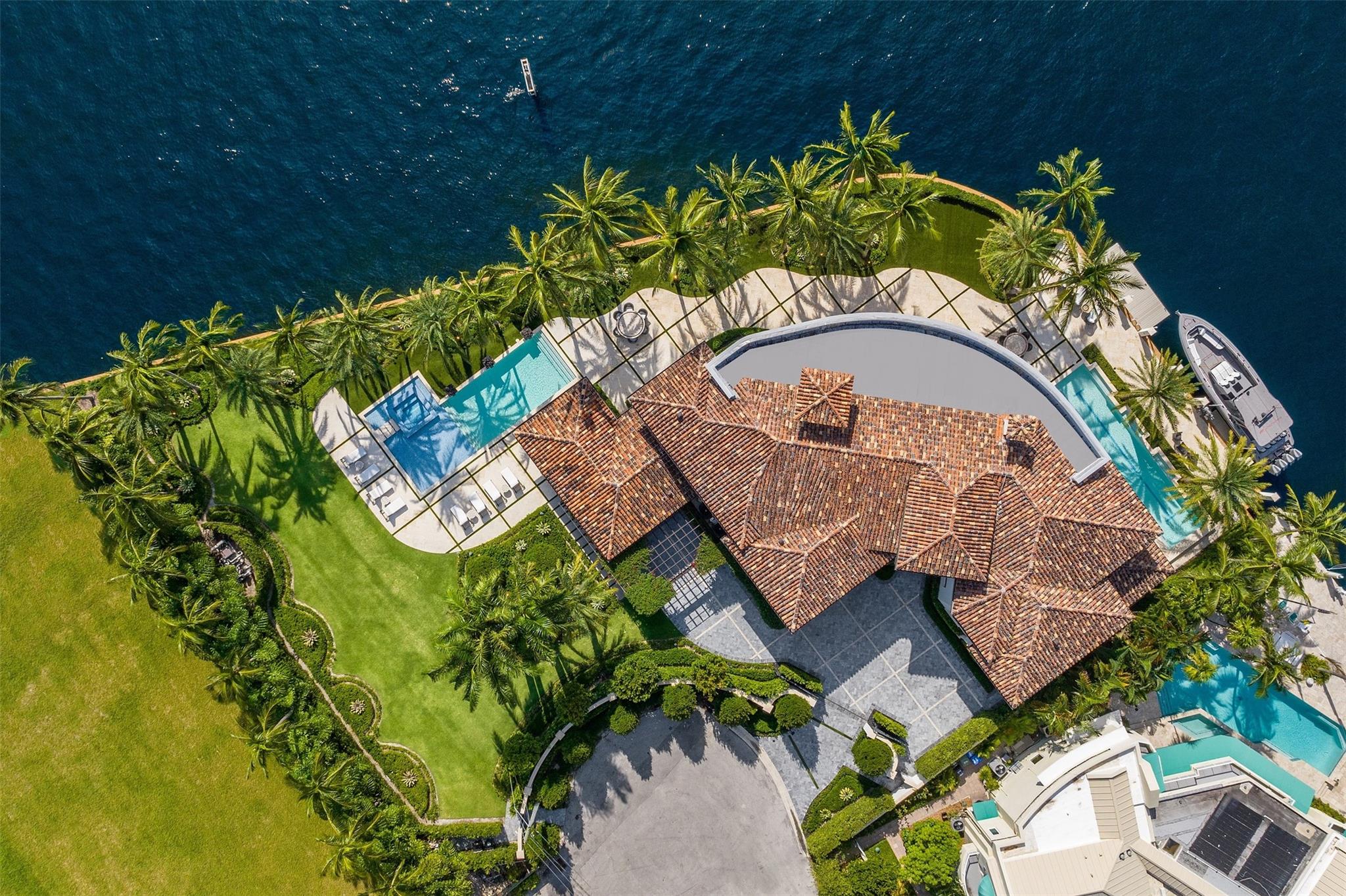 Seven Isles - Residential