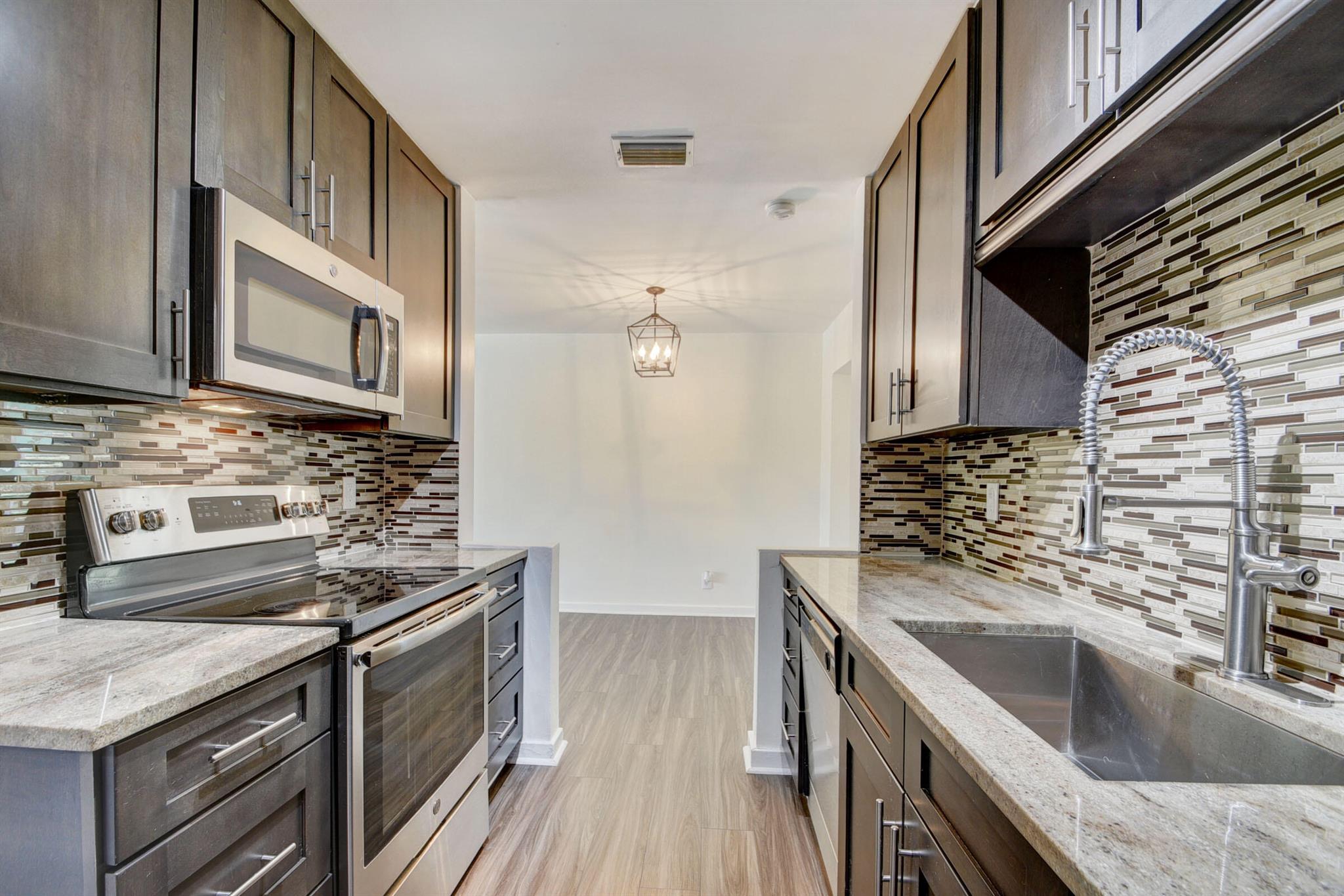 LAKE CLARKE SOUTH - Residential Lease