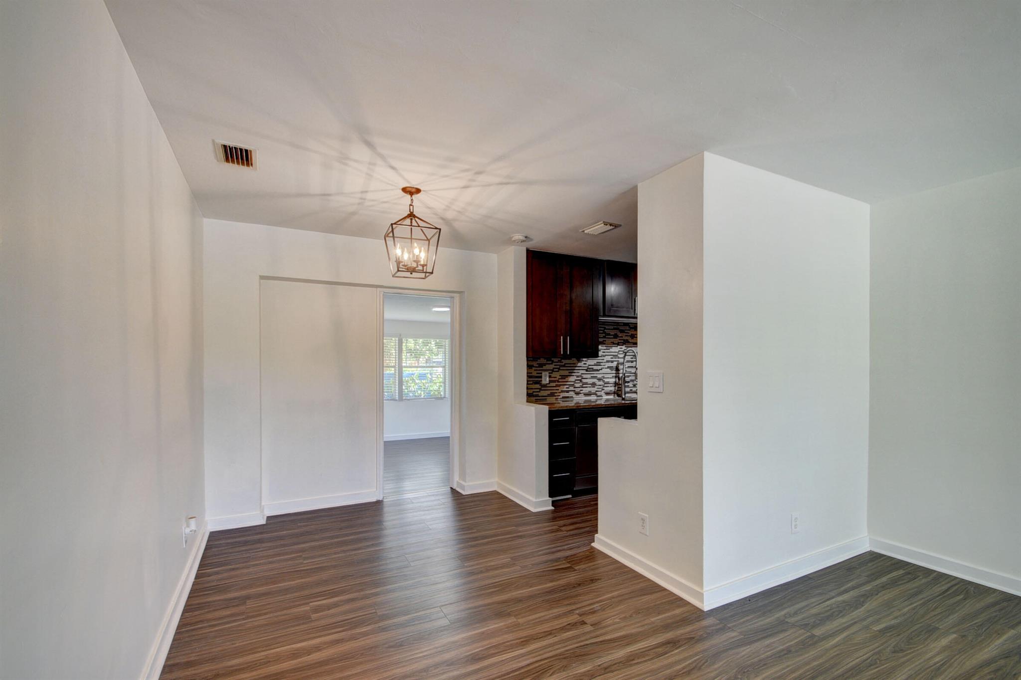 LAKE CLARKE SOUTH - Residential Lease