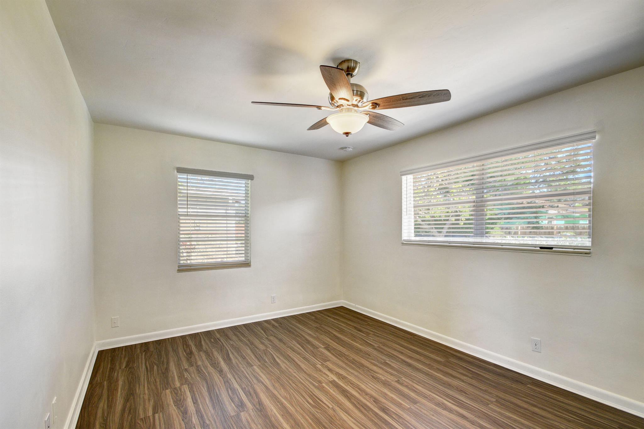 LAKE CLARKE SOUTH - Residential Lease