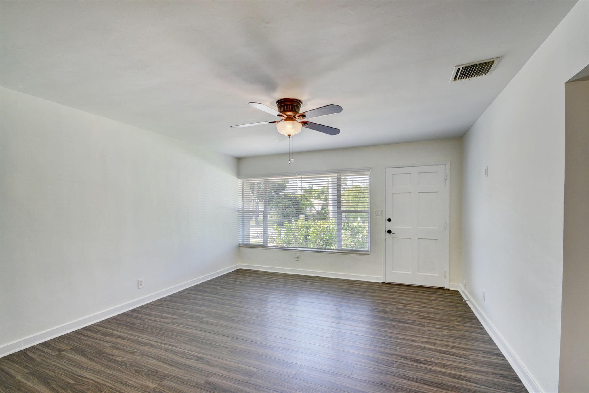 LAKE CLARKE SOUTH - Residential Lease