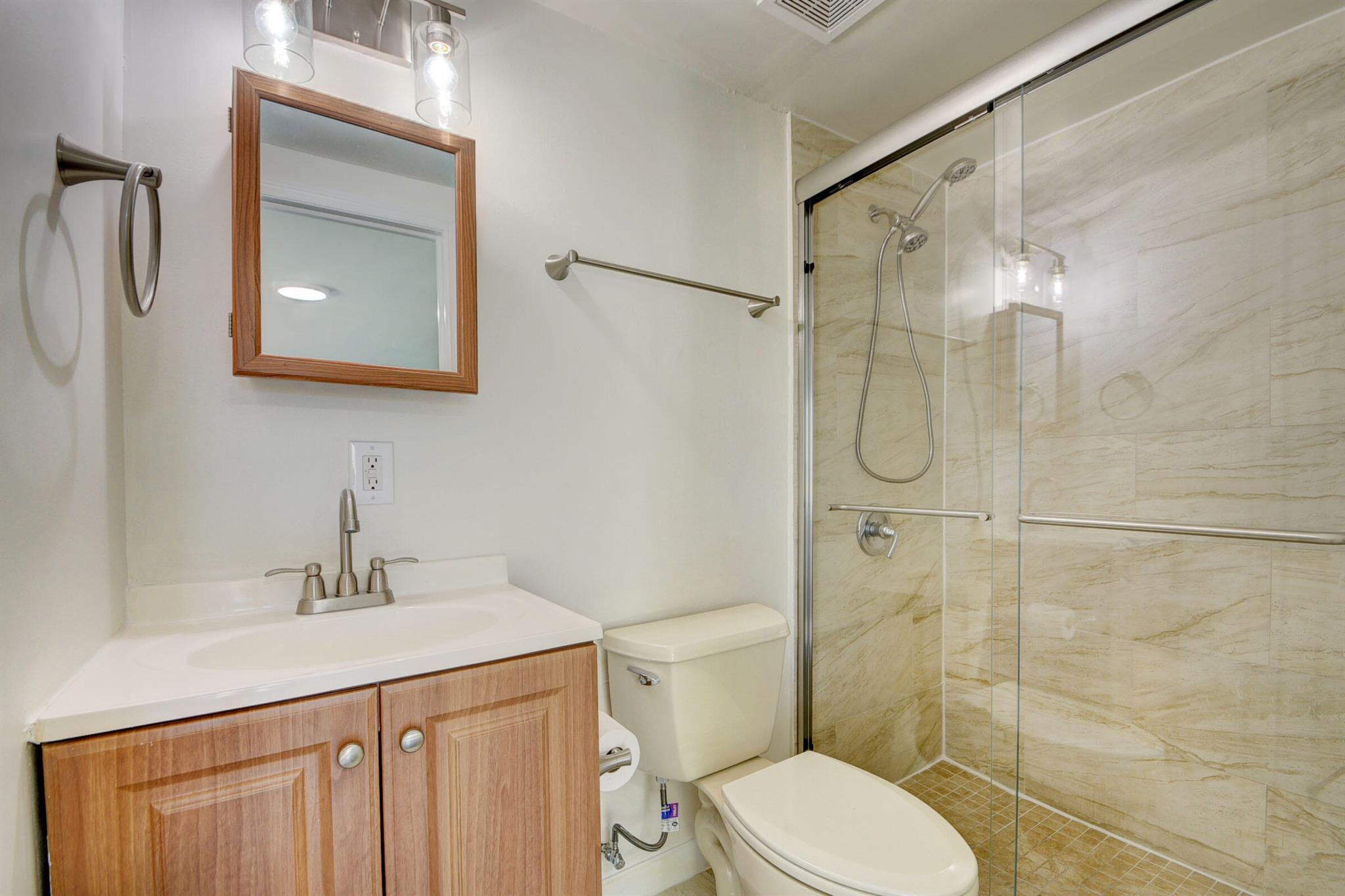 LAKE CLARKE SOUTH - Residential Lease