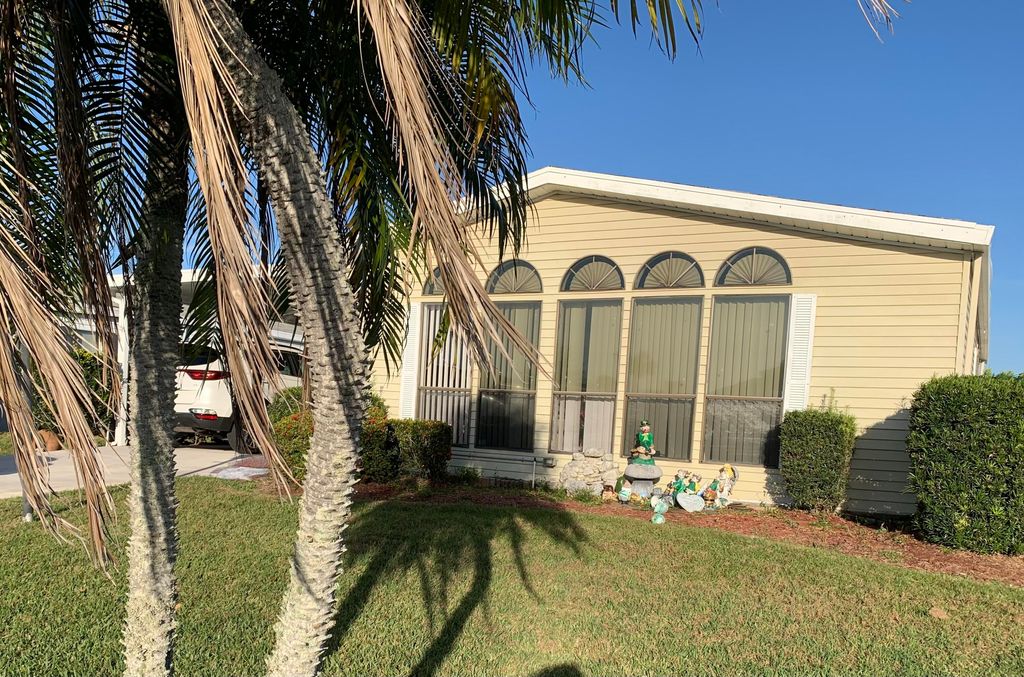 Photo of 8516 Viburnum Court, Port Saint Lucie, FL 34952 (MLS # R10776948)