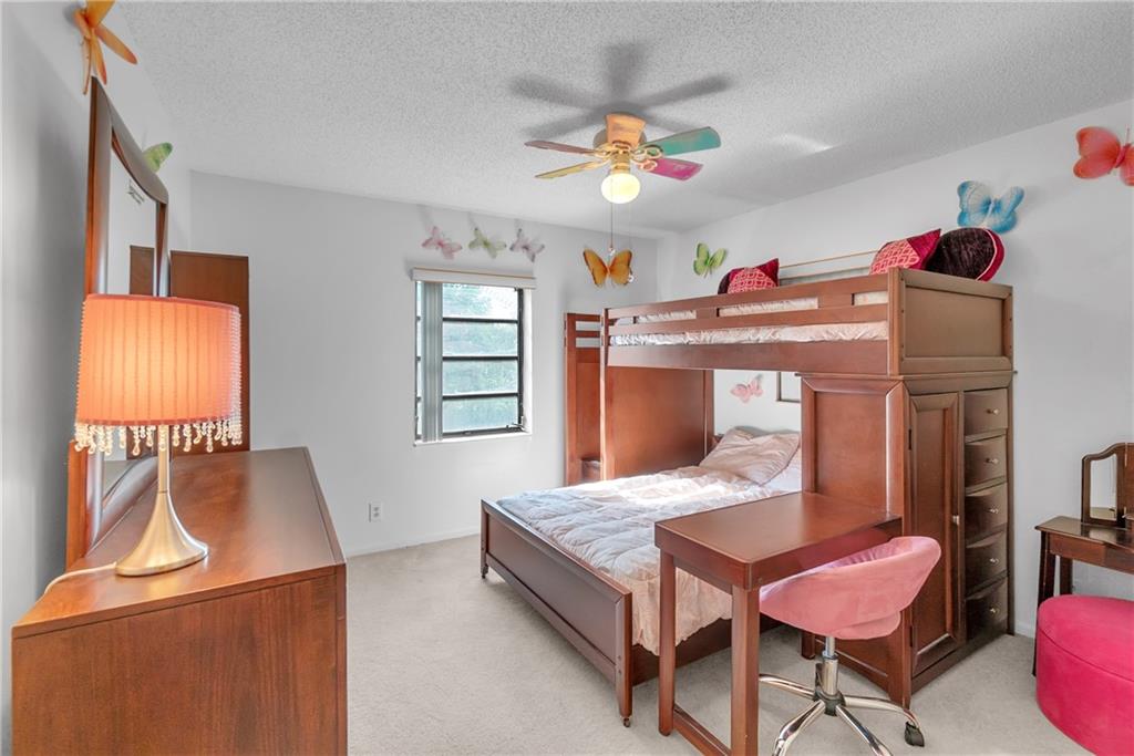 Springs Gateway 127-17 B - Residential