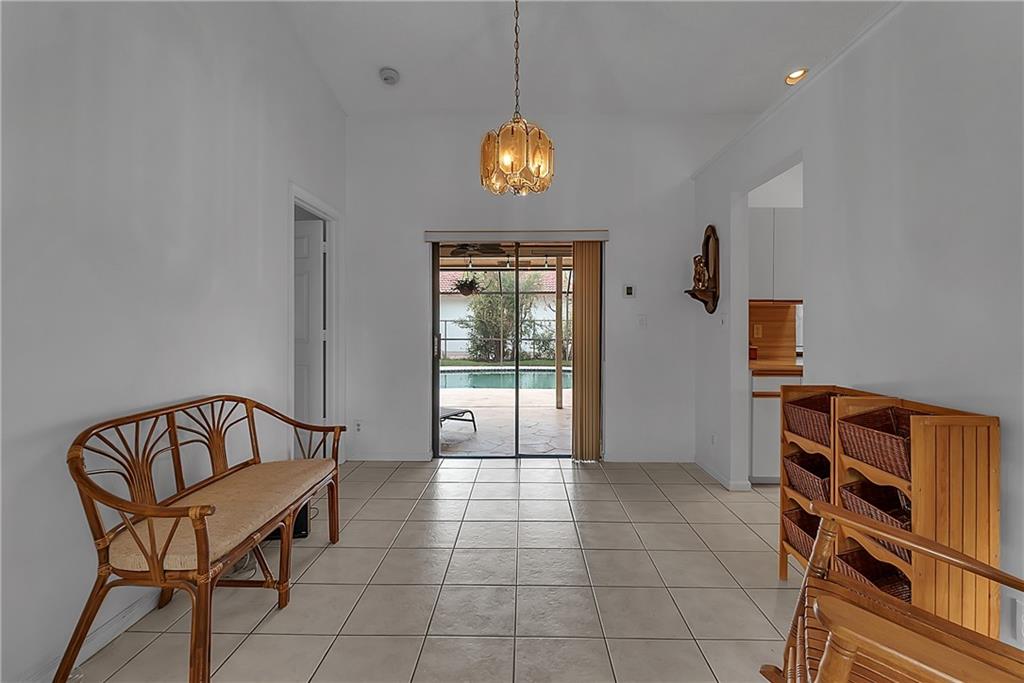 Springs Gateway 127-17 B - Residential