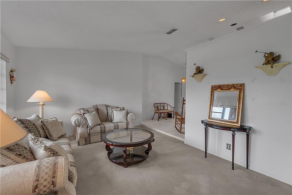 Springs Gateway 127-17 B - Residential