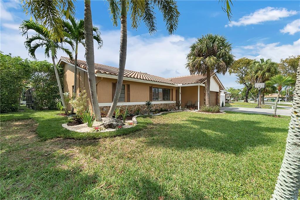 Springs Gateway 127-17 B - Residential