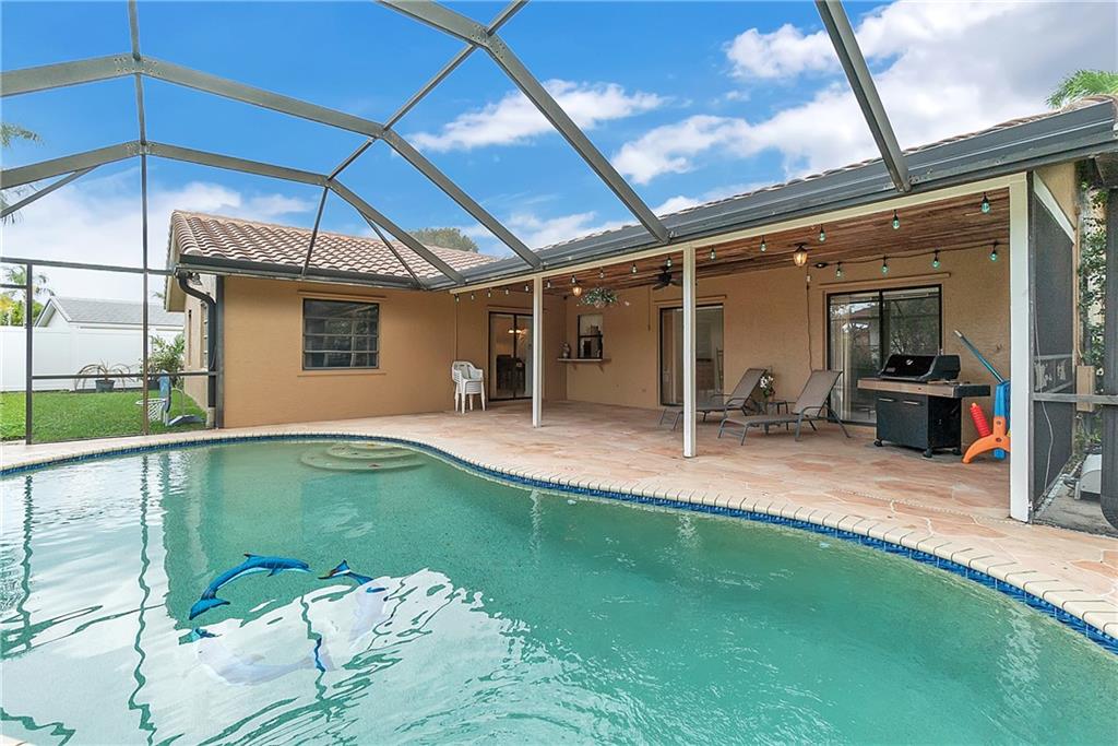 Springs Gateway 127-17 B - Residential