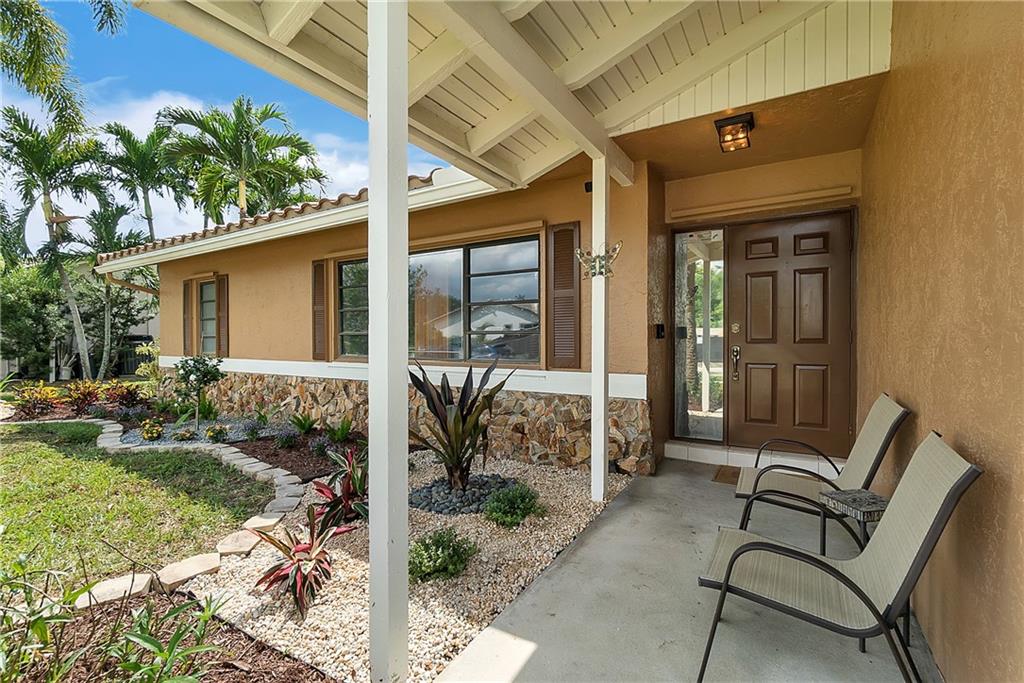 Springs Gateway 127-17 B - Residential