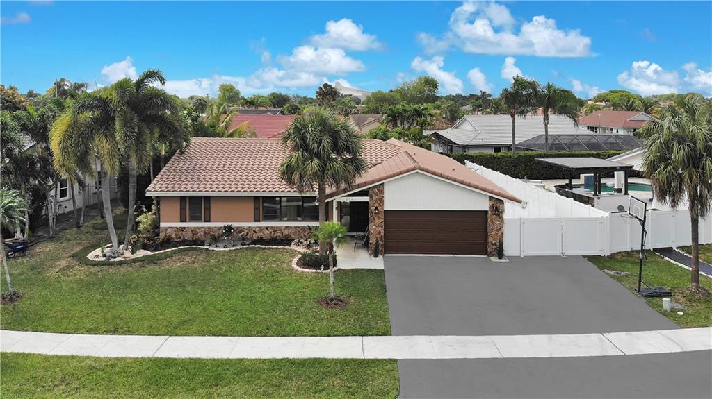 Springs Gateway 127-17 B - Residential