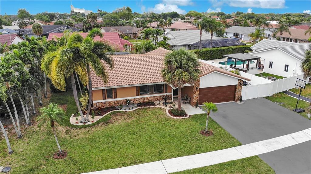 Springs Gateway 127-17 B - Residential