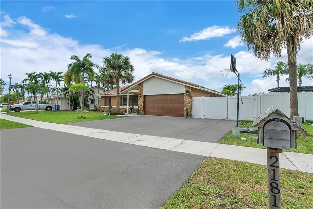 Springs Gateway 127-17 B - Residential