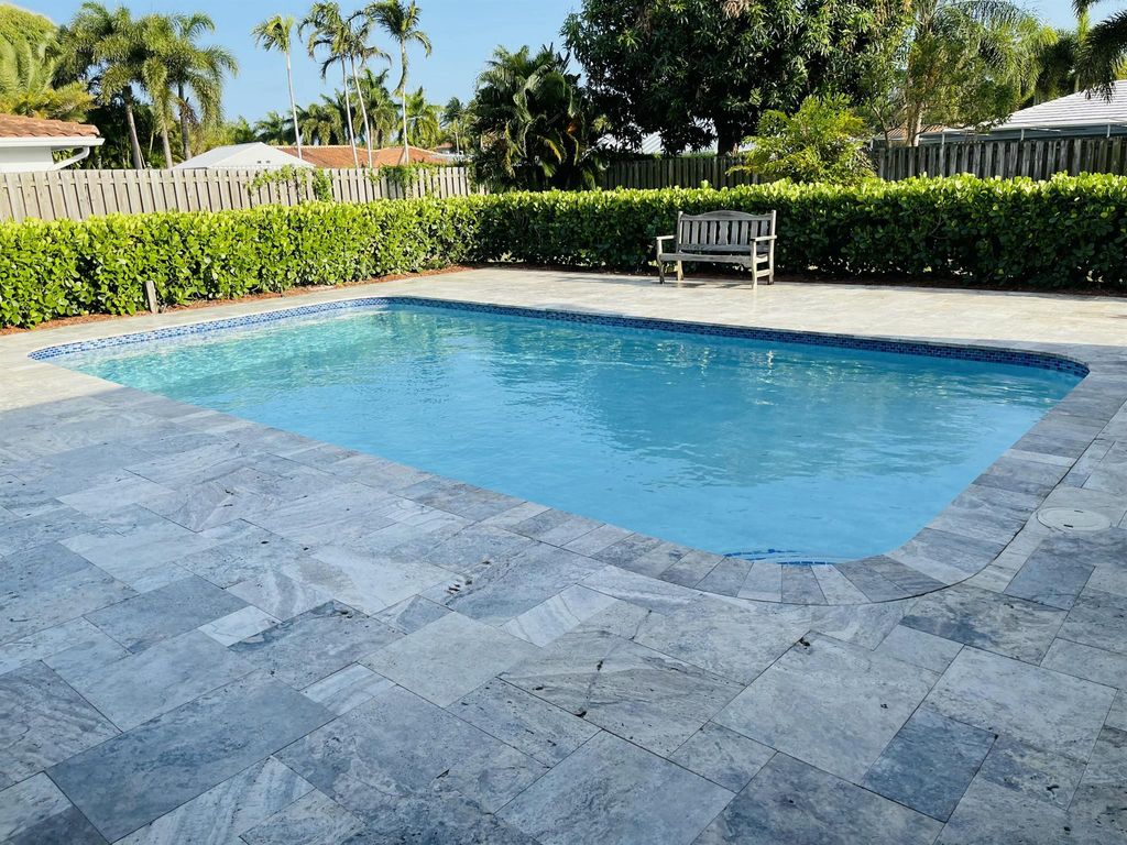 Photo of 898 SW 14th Drive, Boca Raton, FL 33486 (MLS # R11072088)