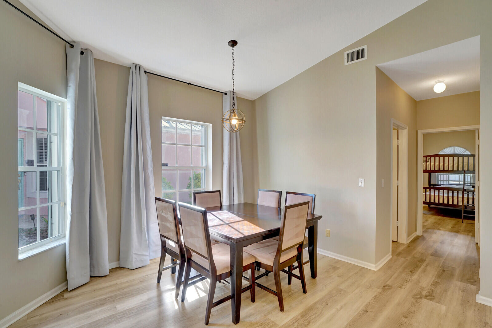 WELLINGTONS EDGE PAR 78 PH 1 - Residential Lease