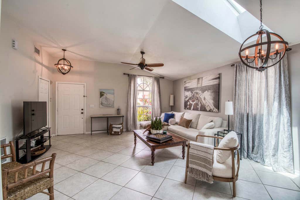 Photo of 149 Cypress Cove, Jupiter, FL 33458 (MLS # B26039900)