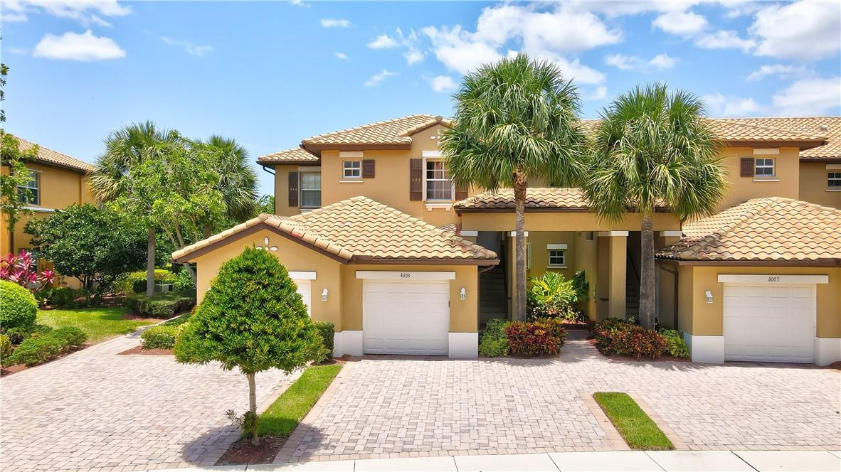 CYPRESS POINTE - Residential