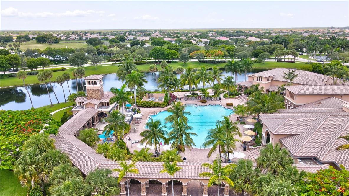 CYPRESS POINTE - Residential