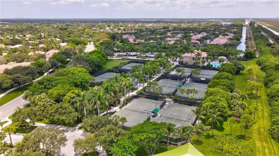 CYPRESS POINTE - Residential