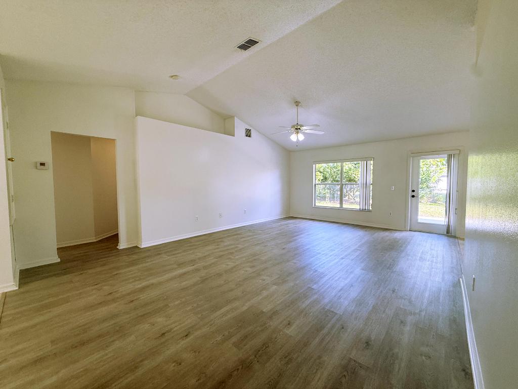 PORT ST LUCIE SECTION 7 - Residential