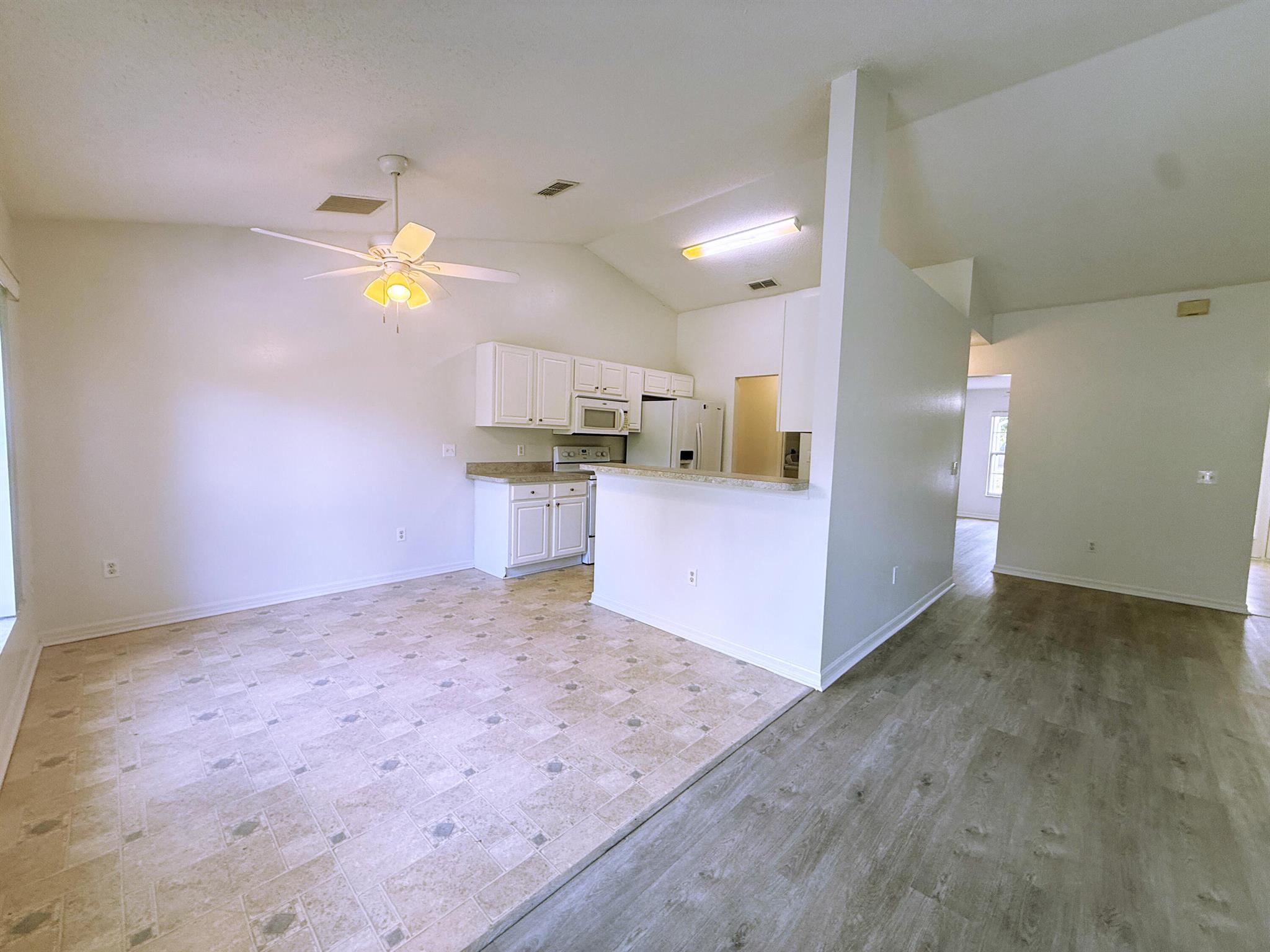 PORT ST LUCIE SECTION 7 - Residential