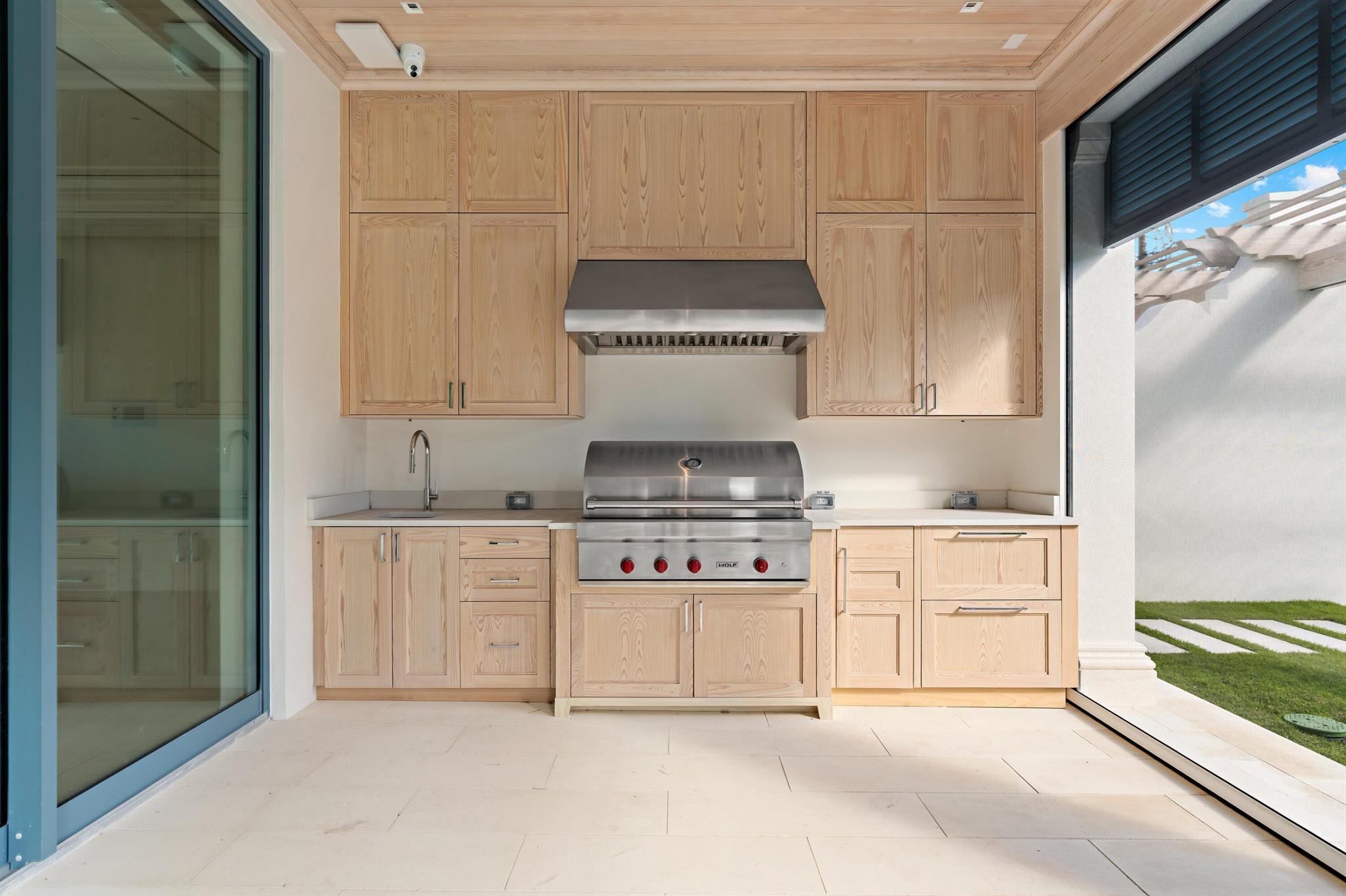 ROYAL PARK - Residential