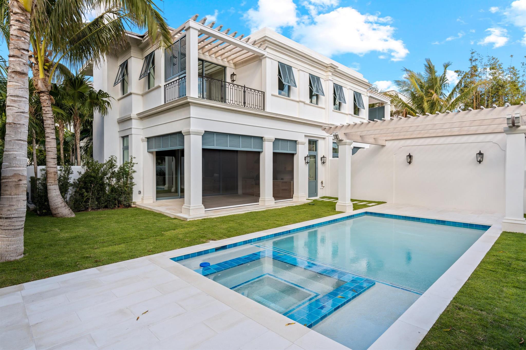 ROYAL PARK - Residential