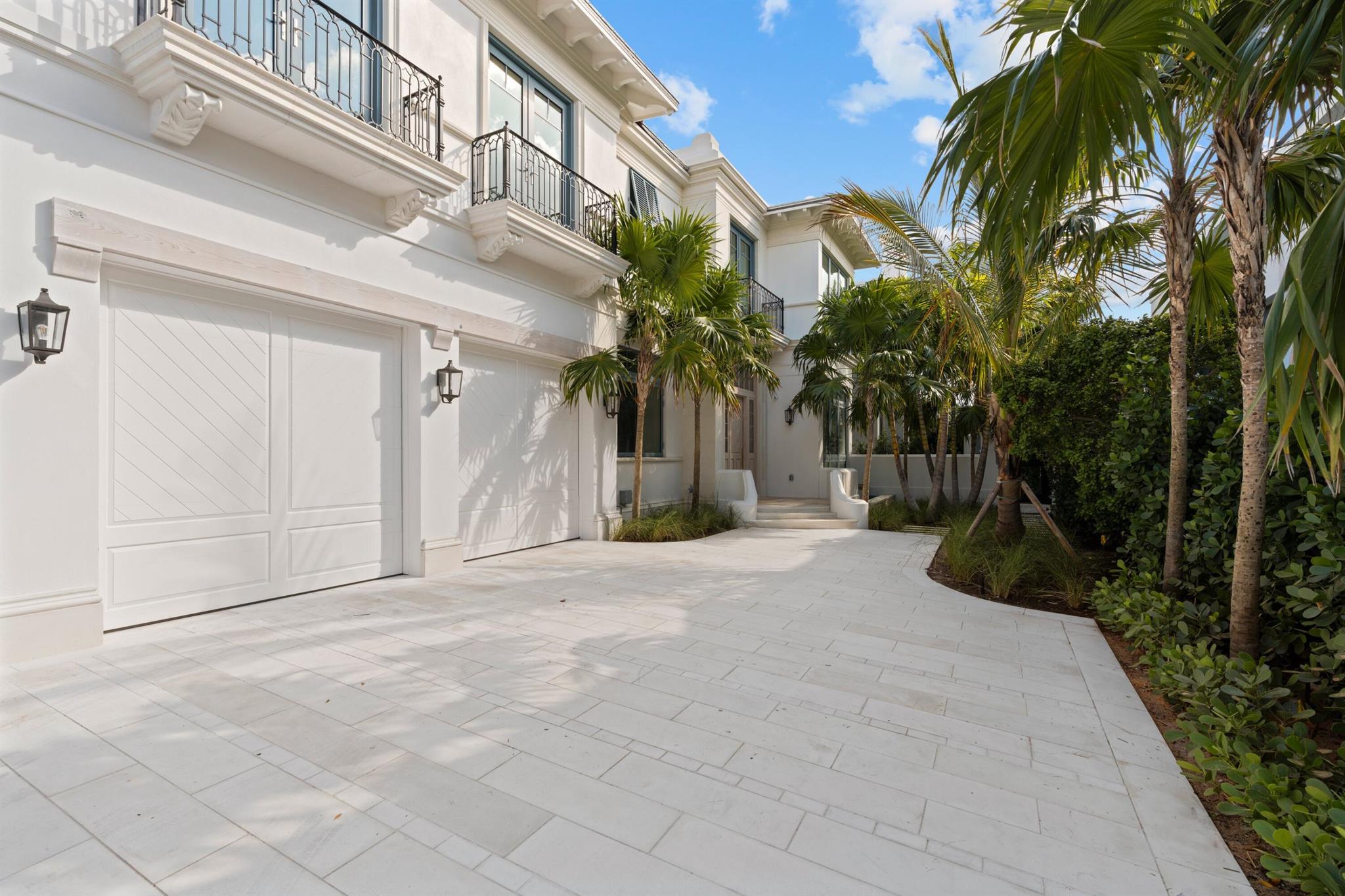 ROYAL PARK - Residential