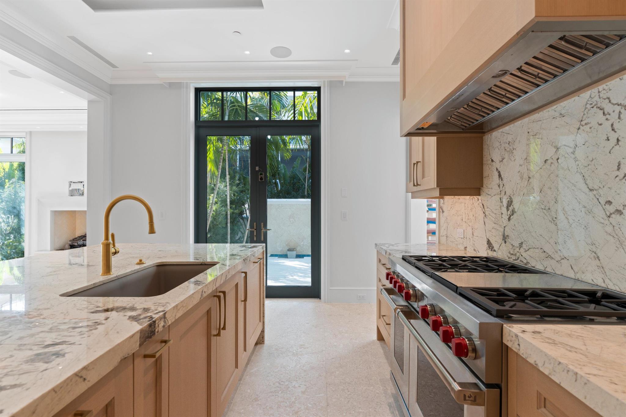 ROYAL PARK - Residential