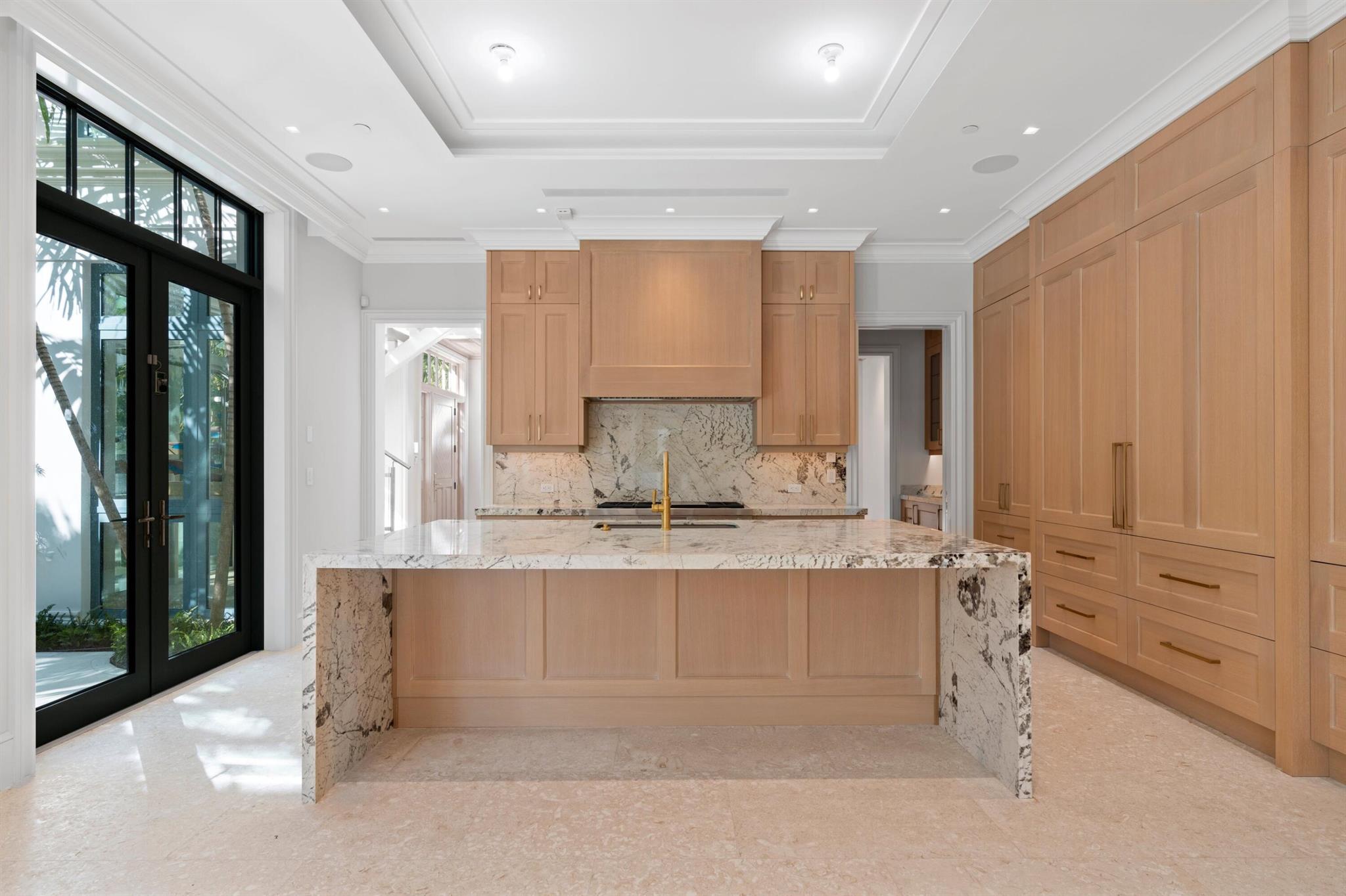 ROYAL PARK - Residential