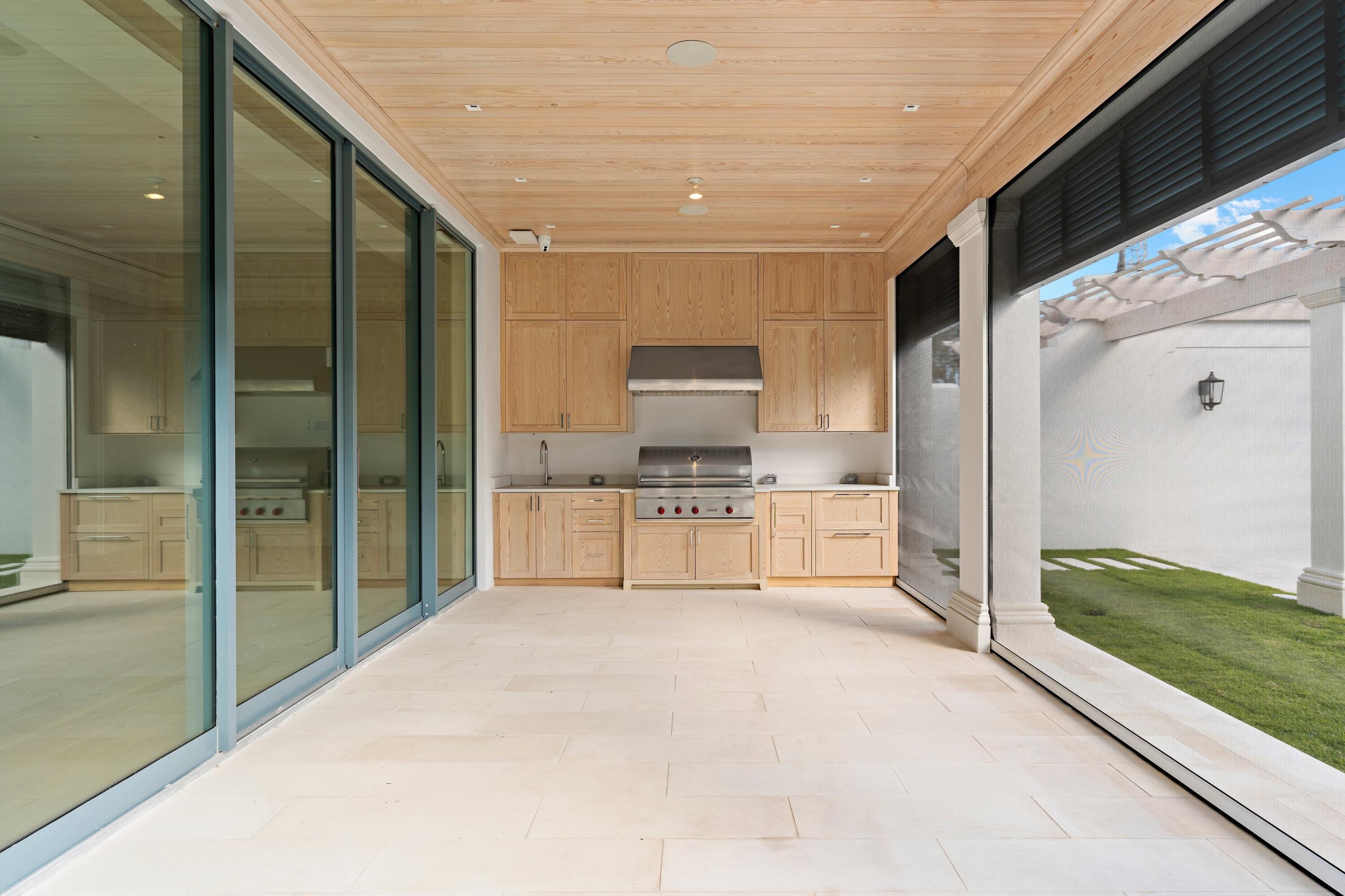 ROYAL PARK - Residential