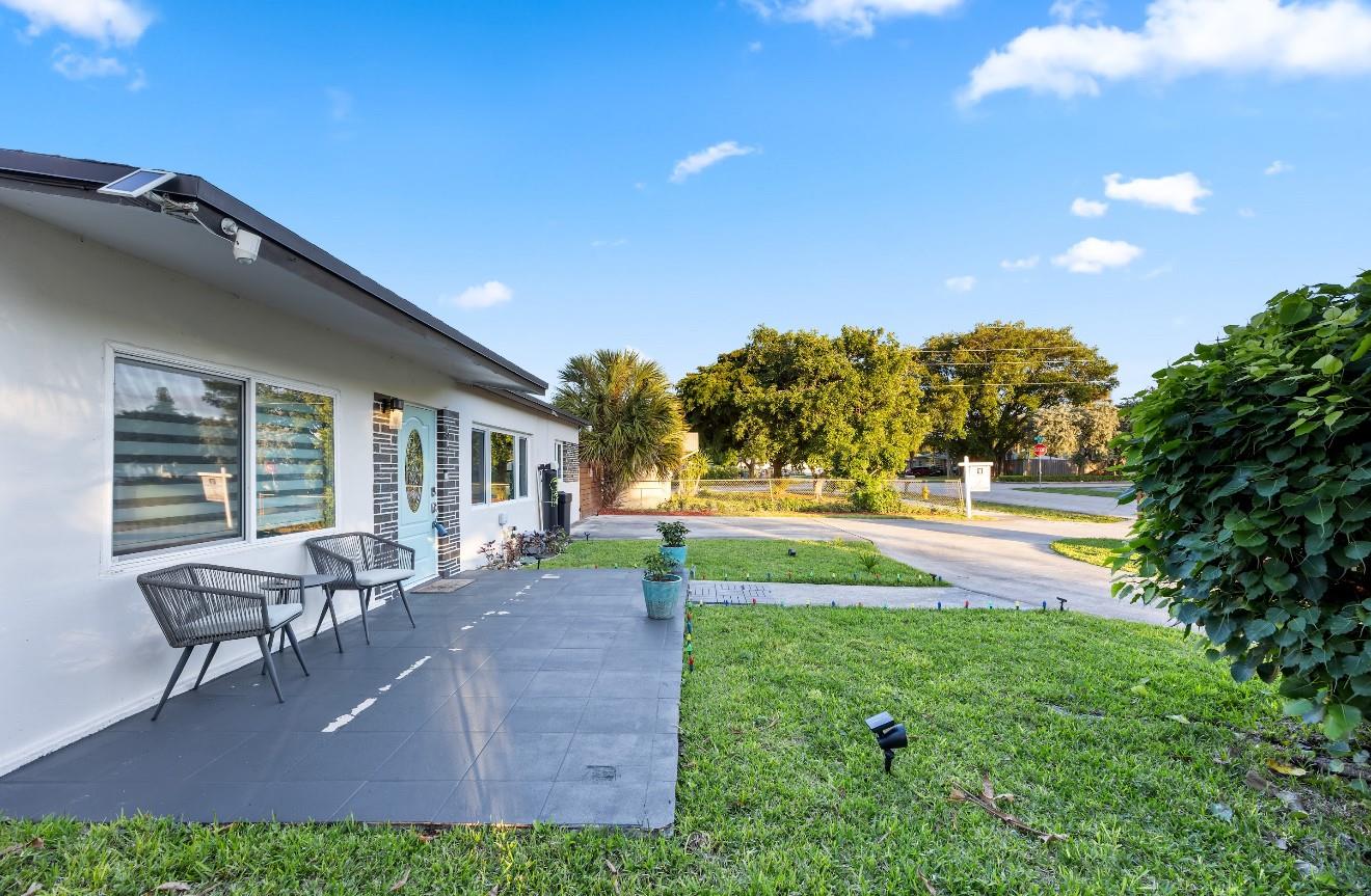 COLLIER ESTATES 1ST ADD - Residential