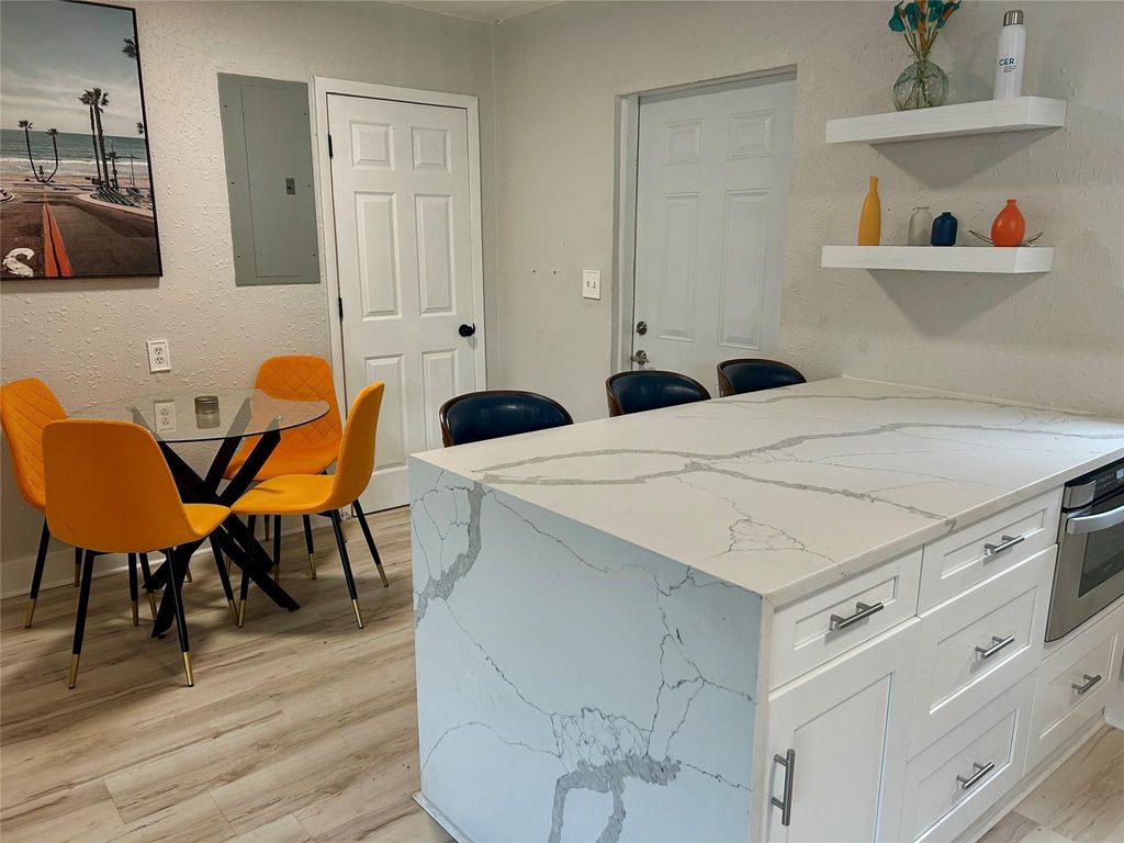 Photo of 561 NE 61st St, Oakland Park, FL 33334 (MLS # F10538792)