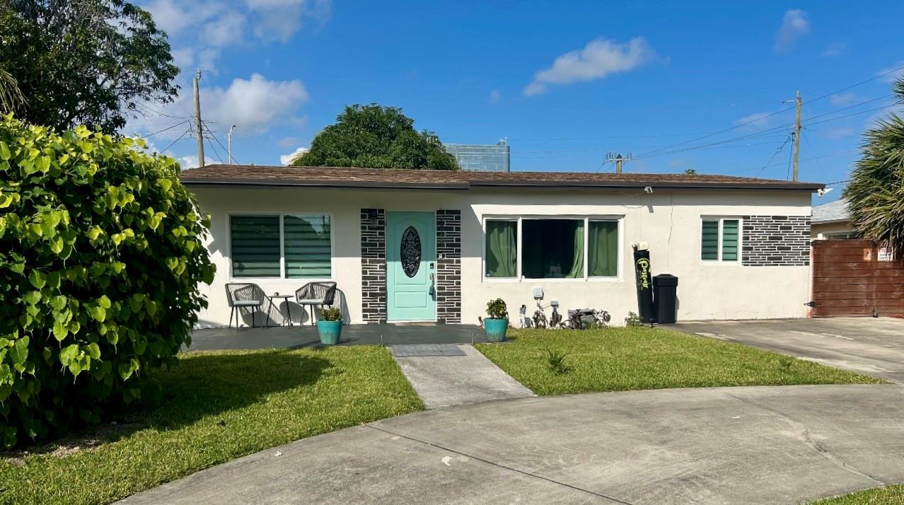 COLLIER ESTATES 1ST ADD - Residential