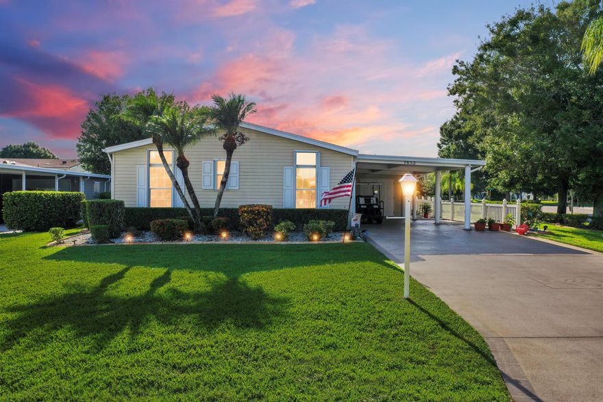 Very well kept 2 bedroom 2 bath + den home. Located in the beautiful Savanna Club 55+ community. Spacious corner lot near the preserve. Brand new roof, newer stainless appliances with a shed.