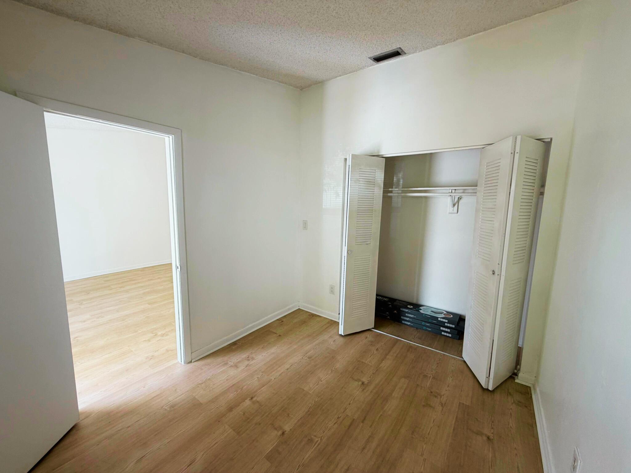 CUTLER CREEK CLUB SEC 1 - Residential Lease