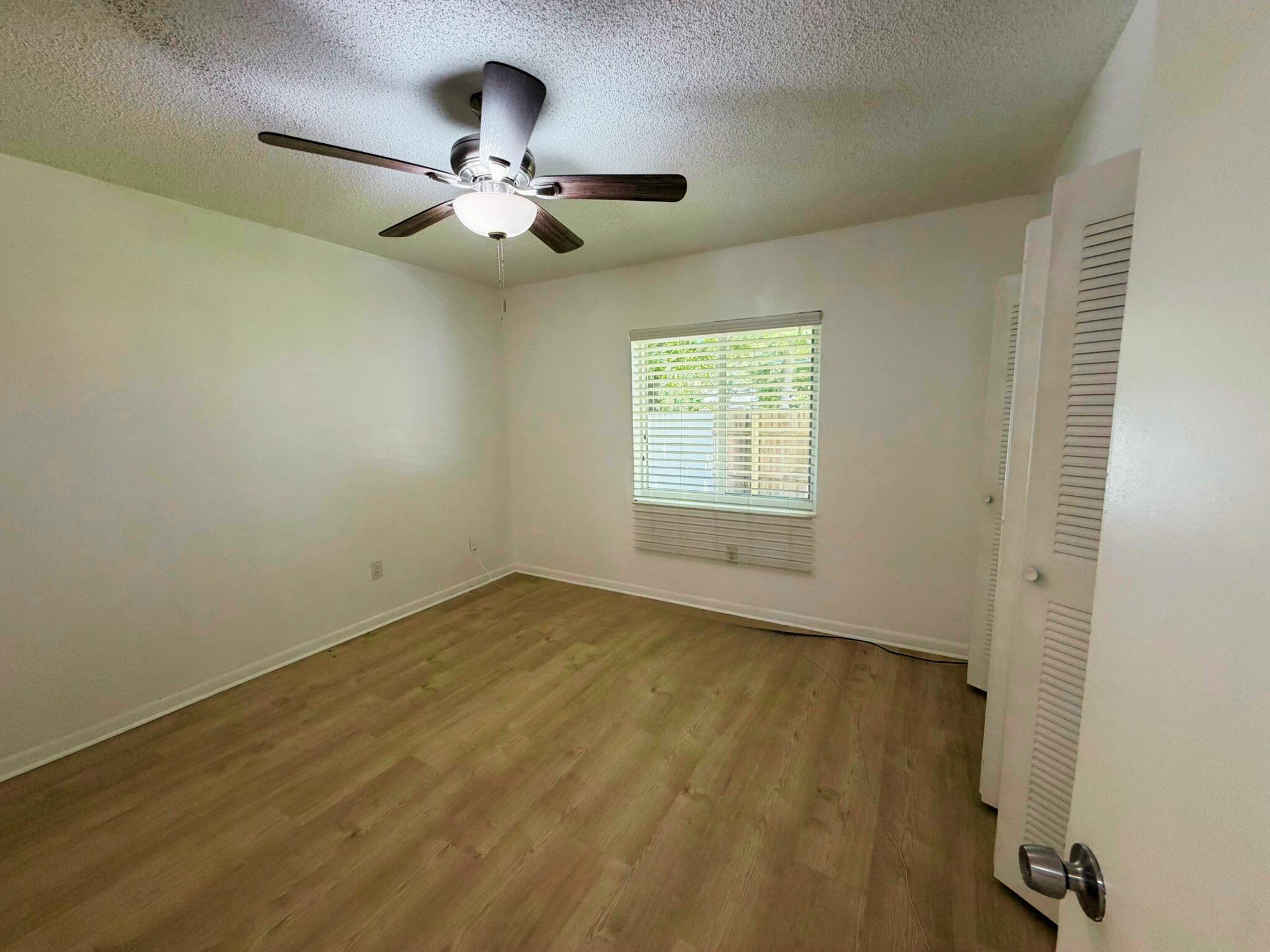 CUTLER CREEK CLUB SEC 1 - Residential Lease