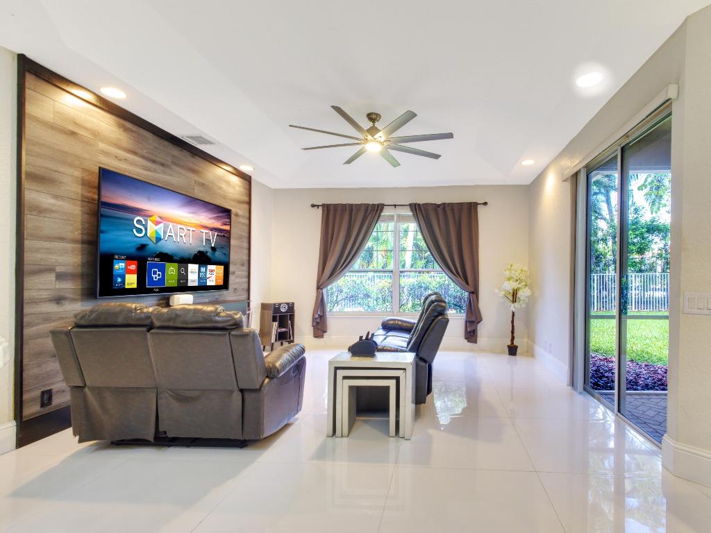 BOYNTON WATERS WEST 1 - Residential