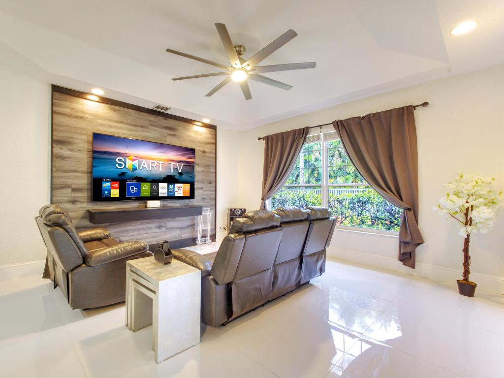 BOYNTON WATERS WEST 1 - Residential