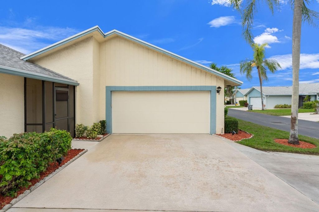 Photo of 9106 SW 22nd Street #D, Boca Raton, FL 33428 (MLS # F10546826)