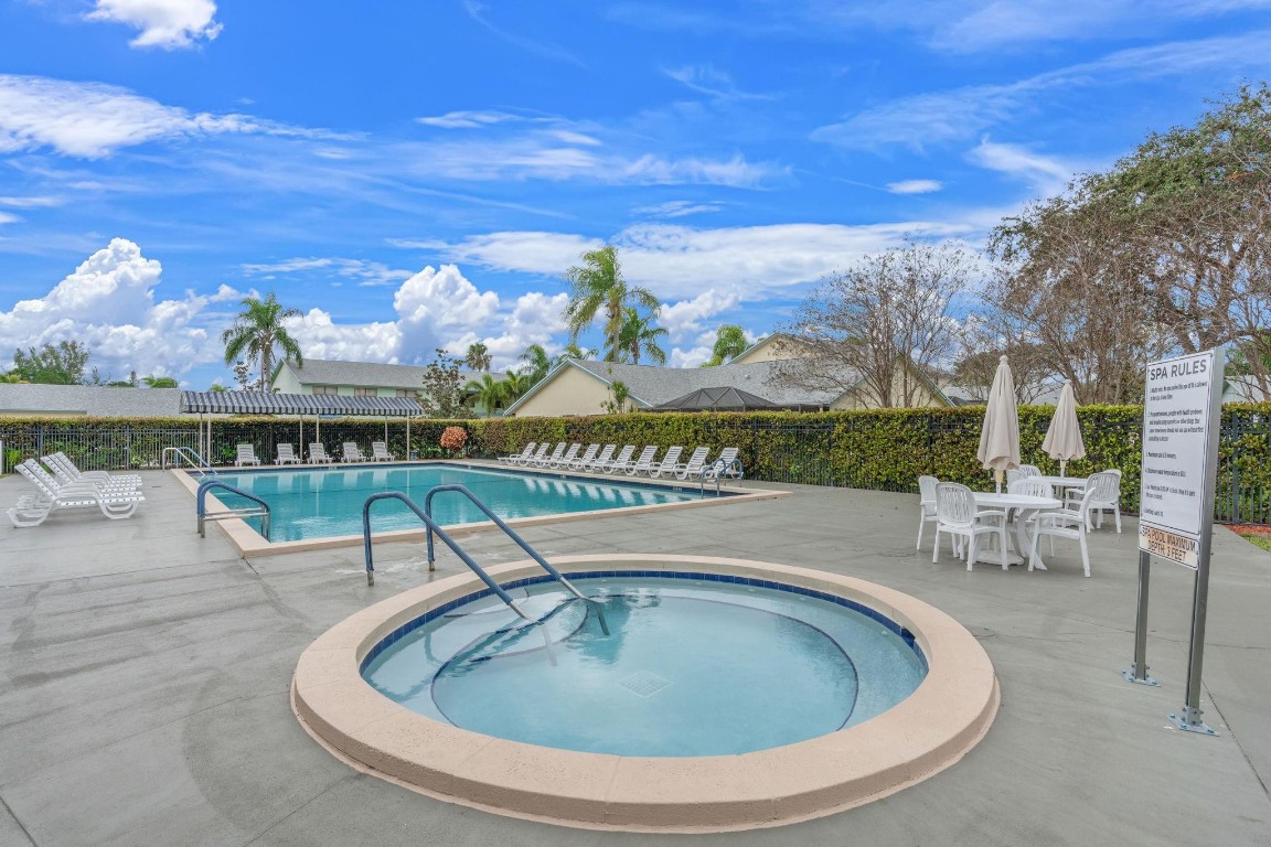 River Oaks - Residential