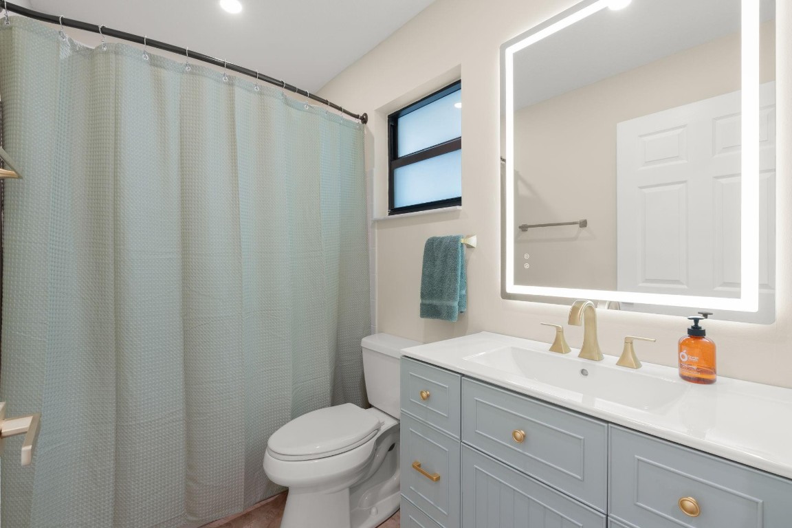 River Oaks - Residential