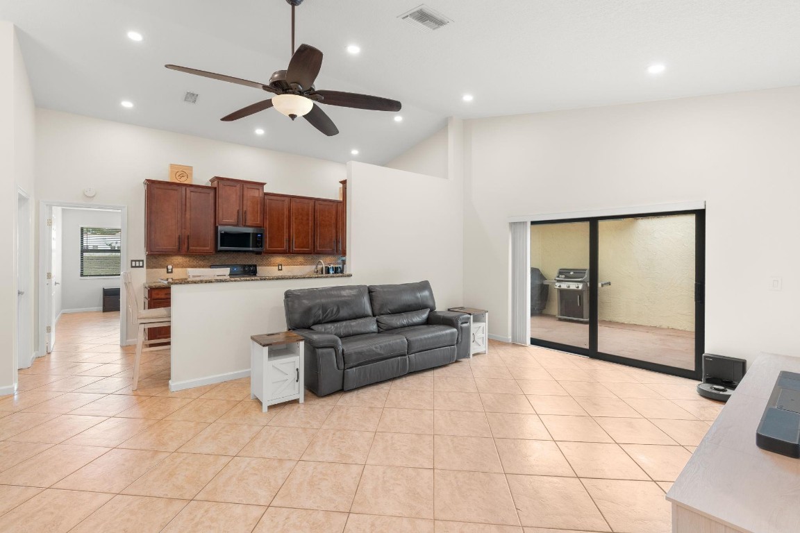 River Oaks - Residential