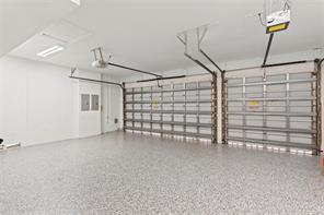 SUNSET LAKES PLAT THREE - Residential