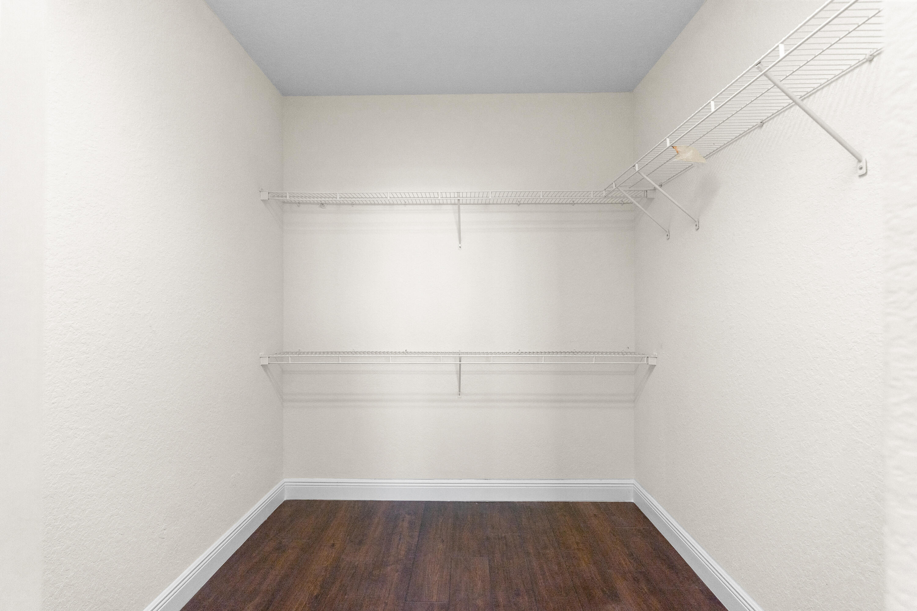 SUNSET LAKES PLAT THREE - Residential