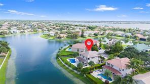 5422 SW 185th Terrace