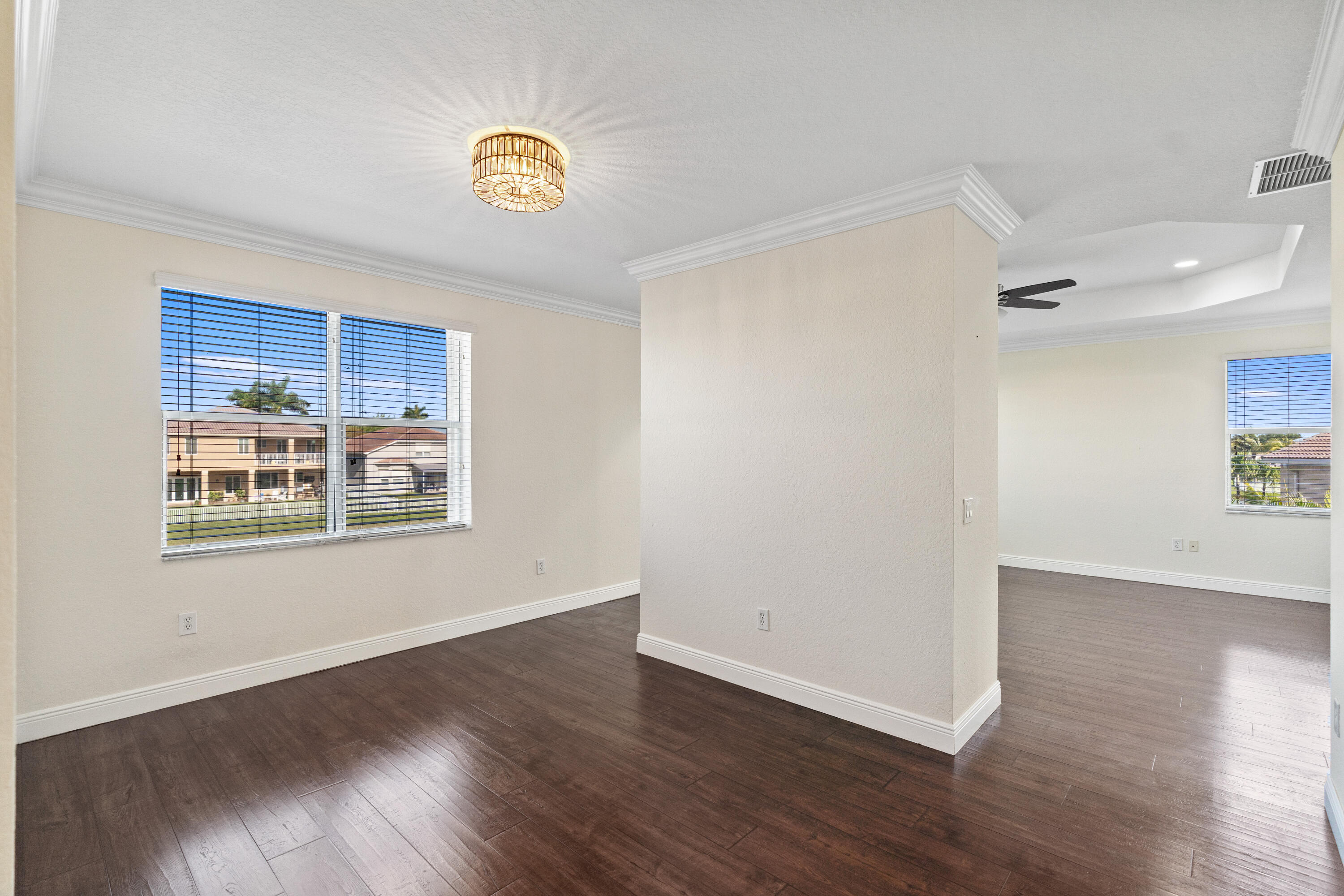 SUNSET LAKES PLAT THREE - Residential