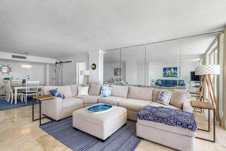 BARCLAY CONDO - Residential Lease