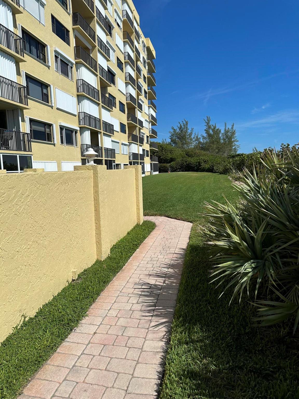 SAND DOLLAR NORTH CONDOMI - Residential