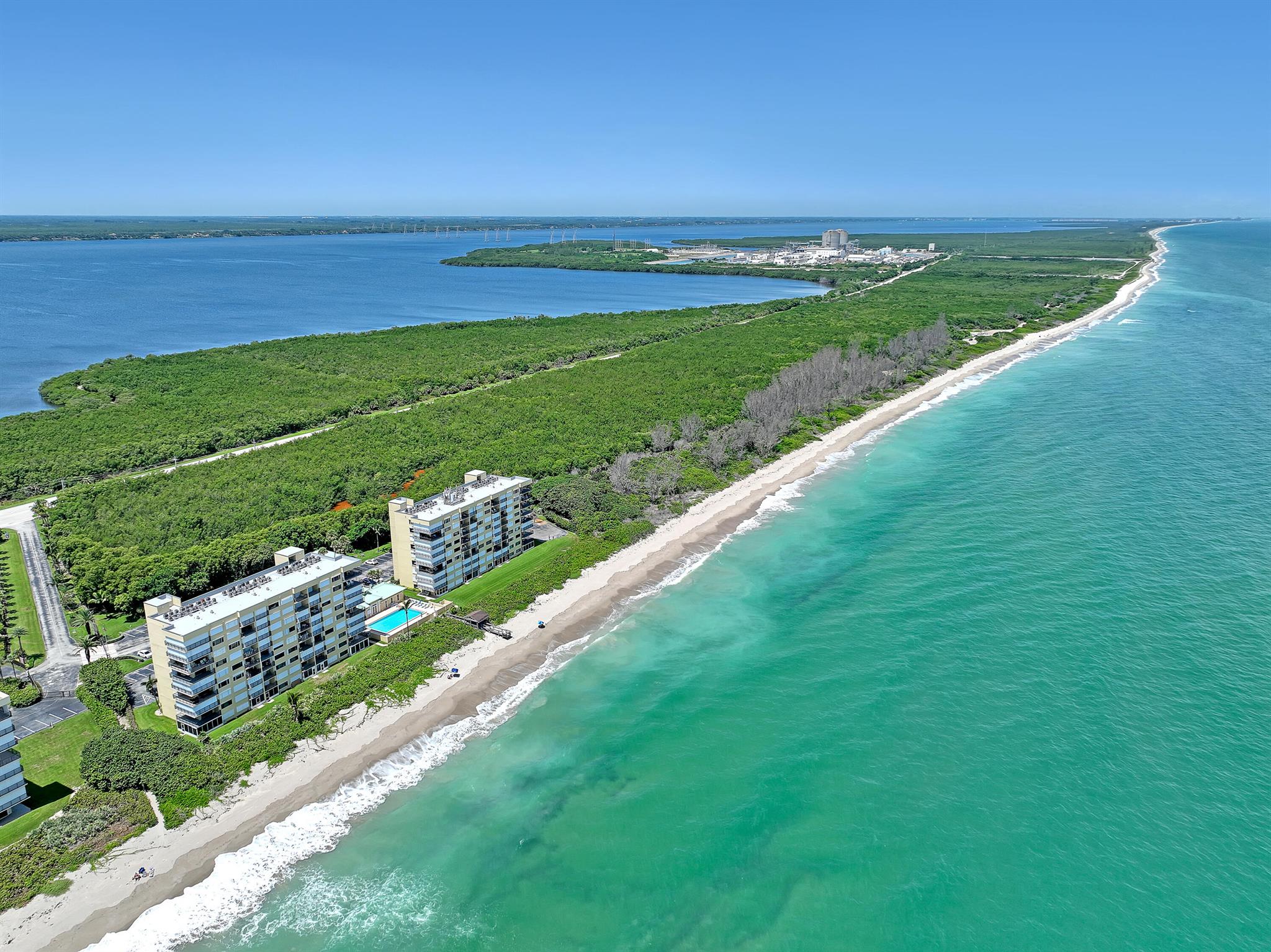SAND DOLLAR NORTH CONDOMI - Residential