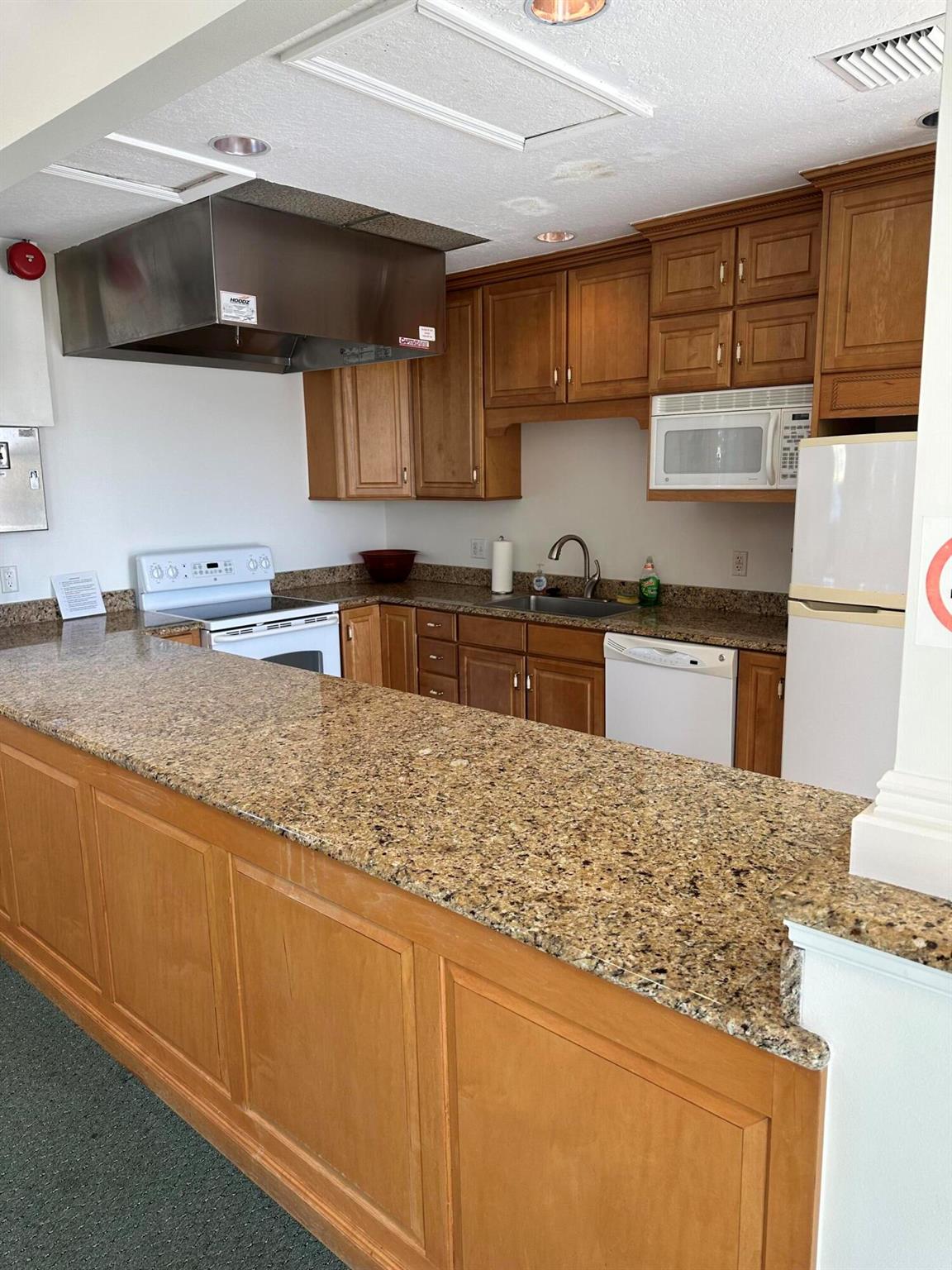 SAND DOLLAR NORTH CONDOMI - Residential